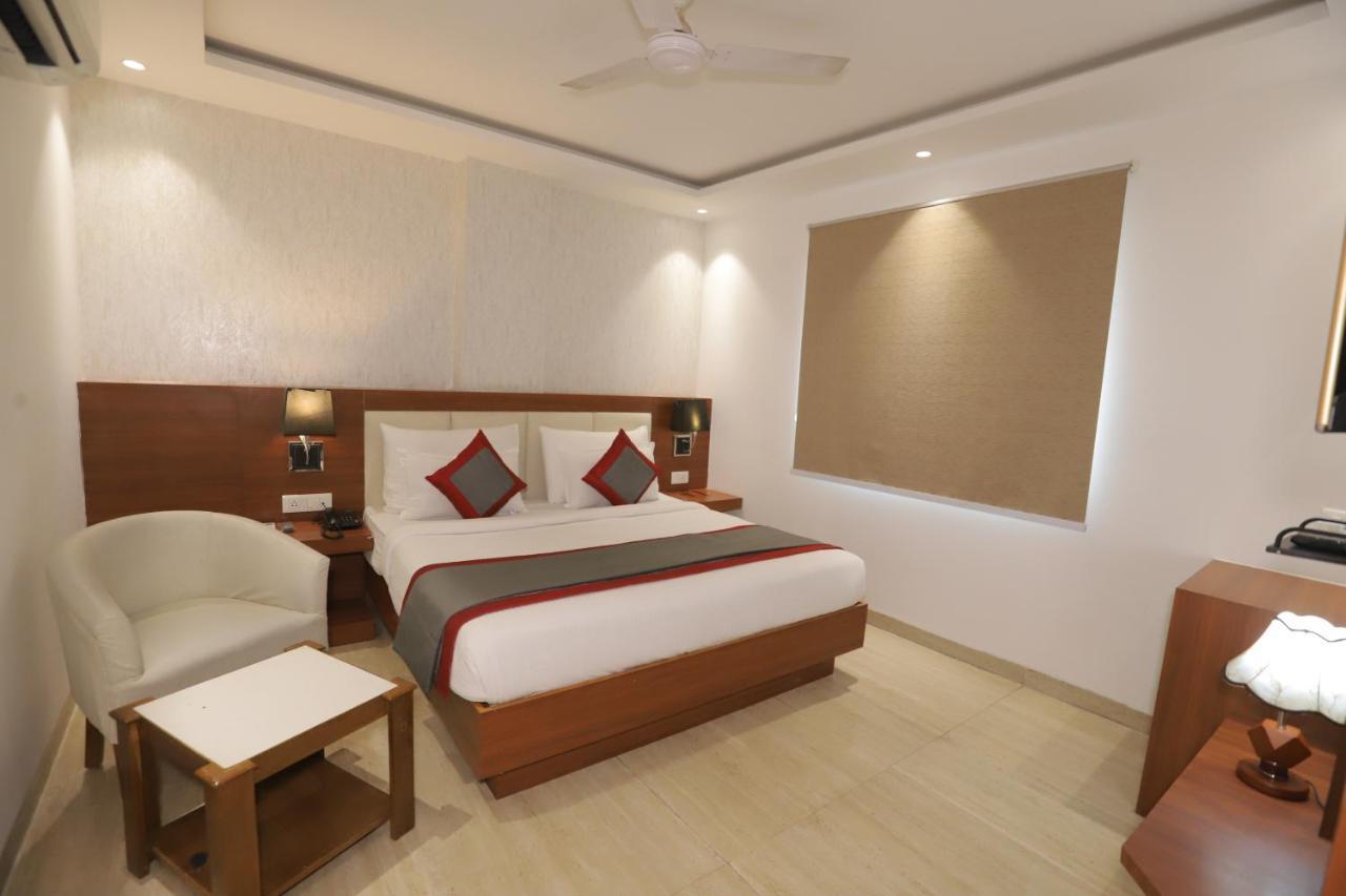 Nh Skye Suites New Delhi Luaran gambar