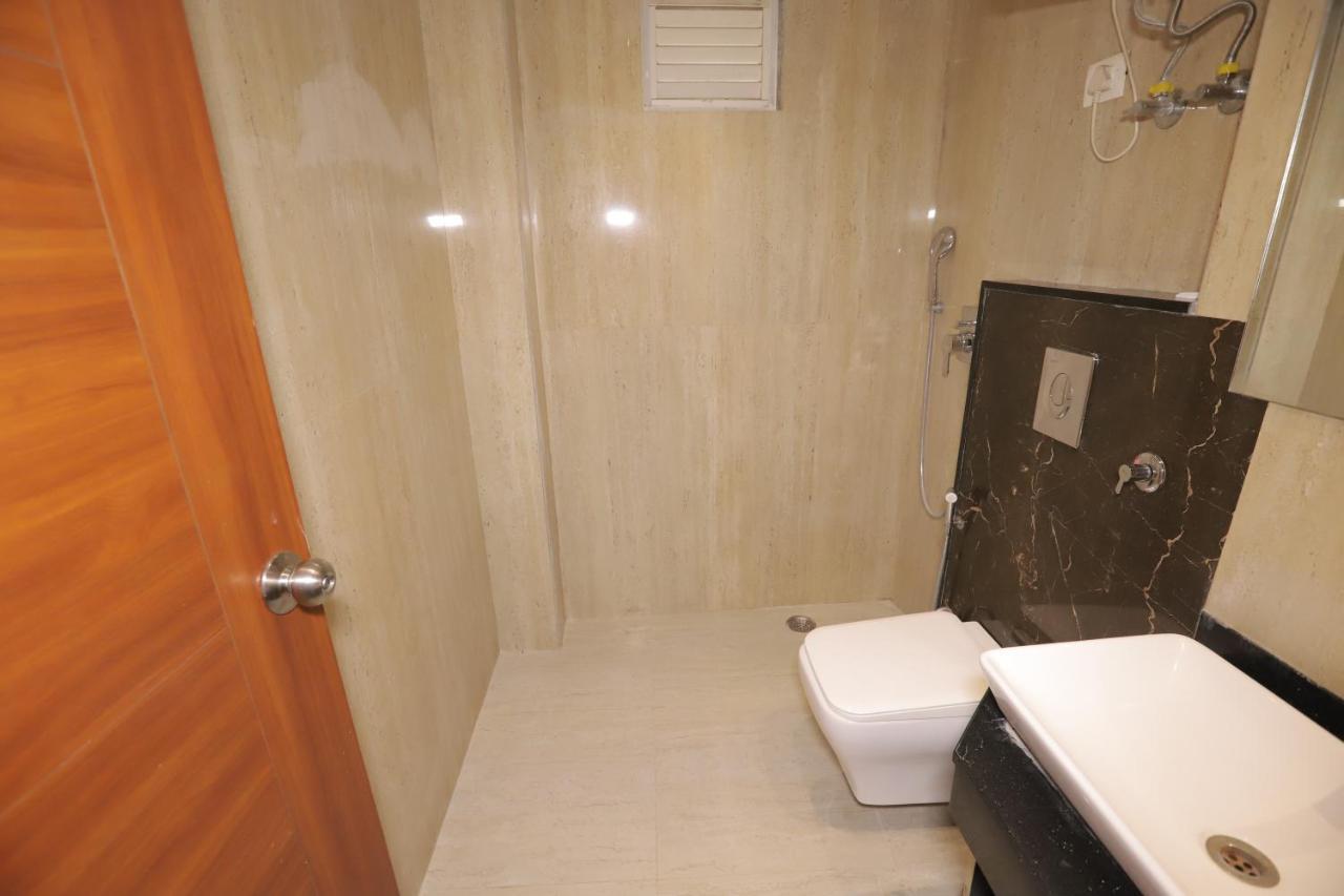 Nh Skye Suites New Delhi Luaran gambar
